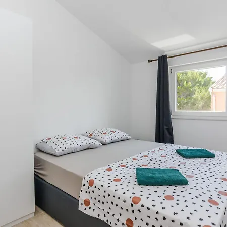 Budimir 3 By Interhome Vir
