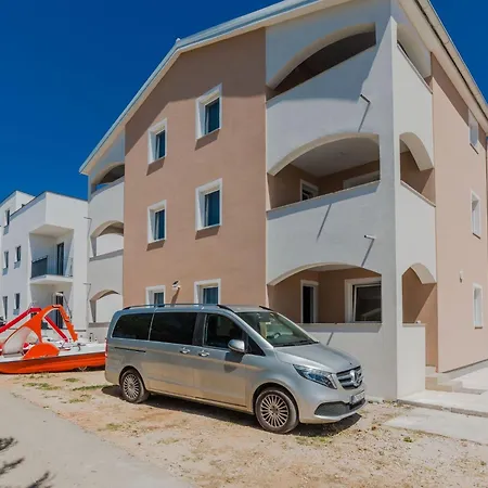Apartman Budimir 3 By Interhome