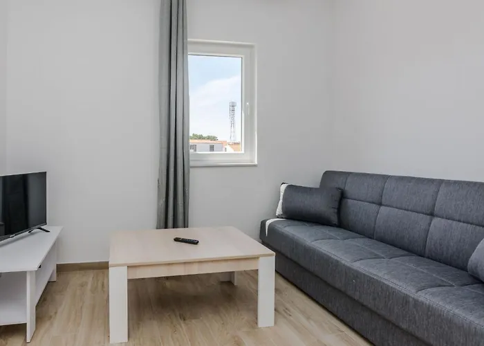 Budimir 3 By Interhome Vir